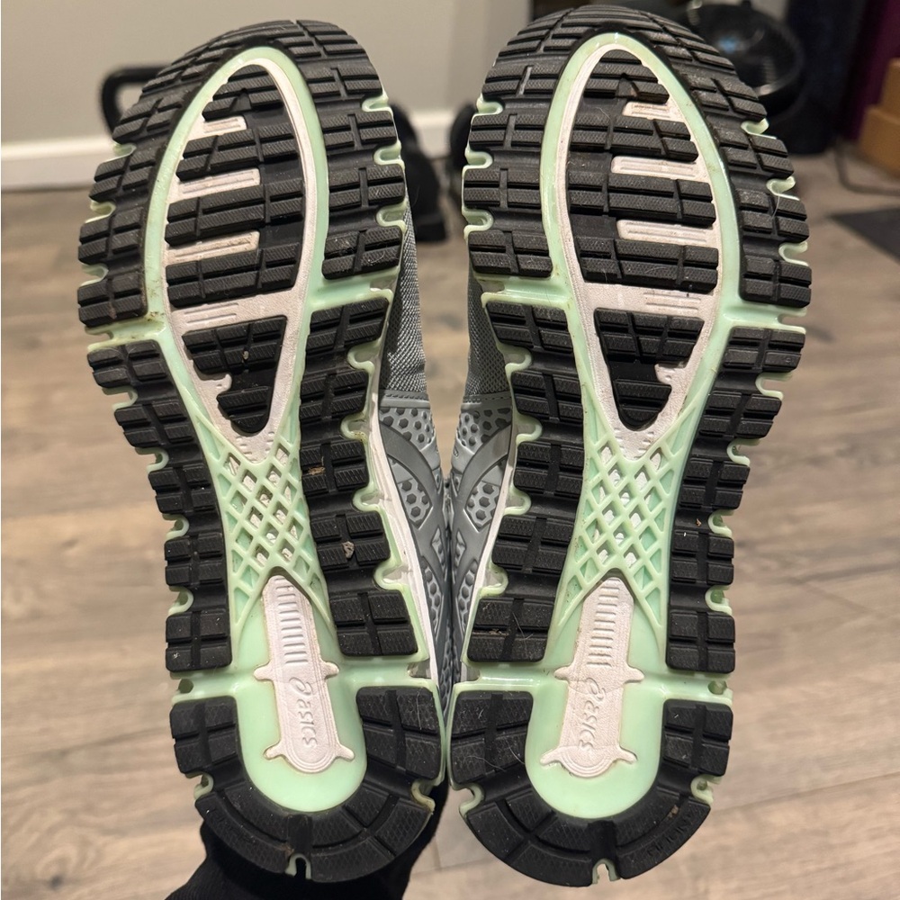 ASICS trainers - Picture 5 of 6